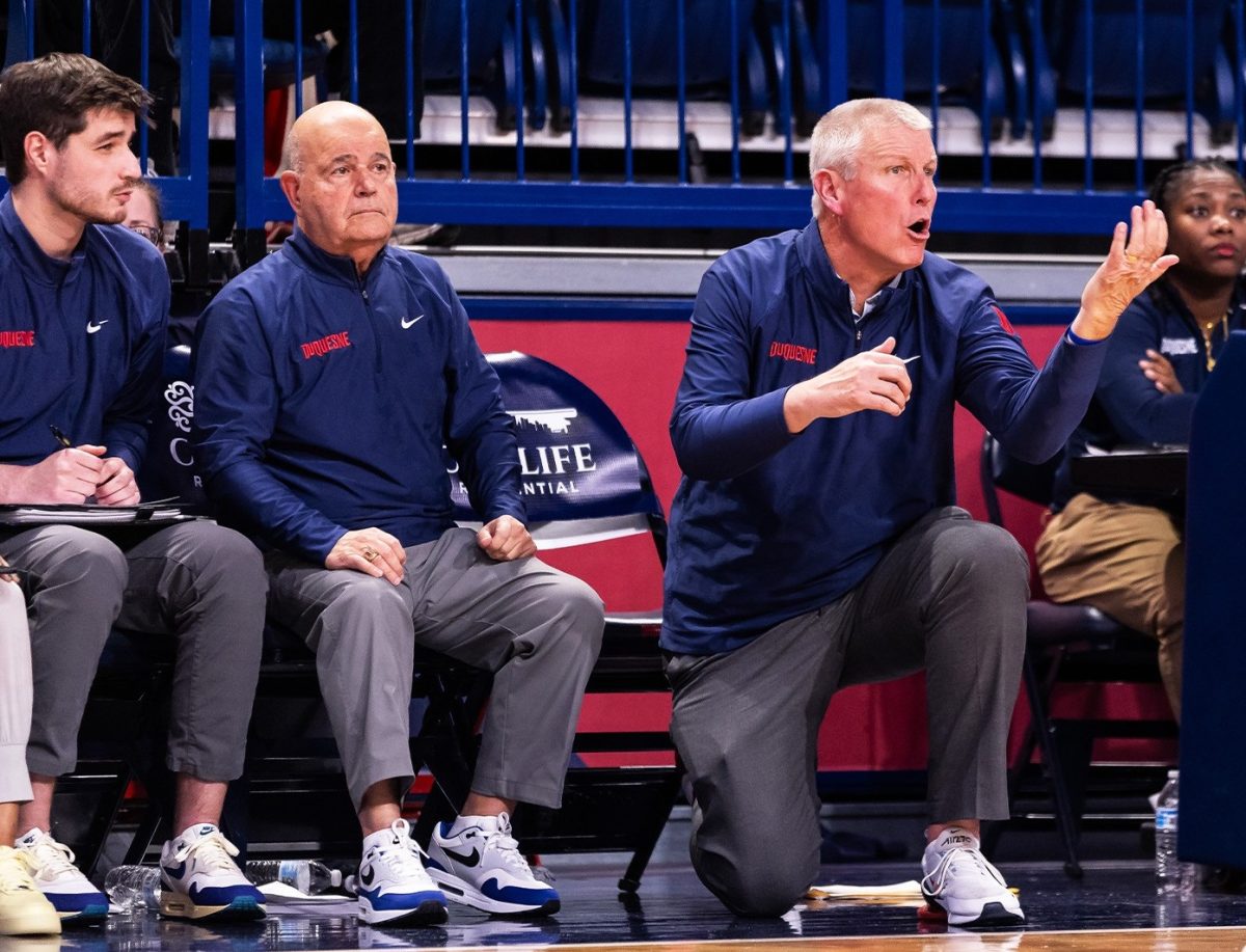 Duquesne women’s basketball coaching staff has strong ties to ...